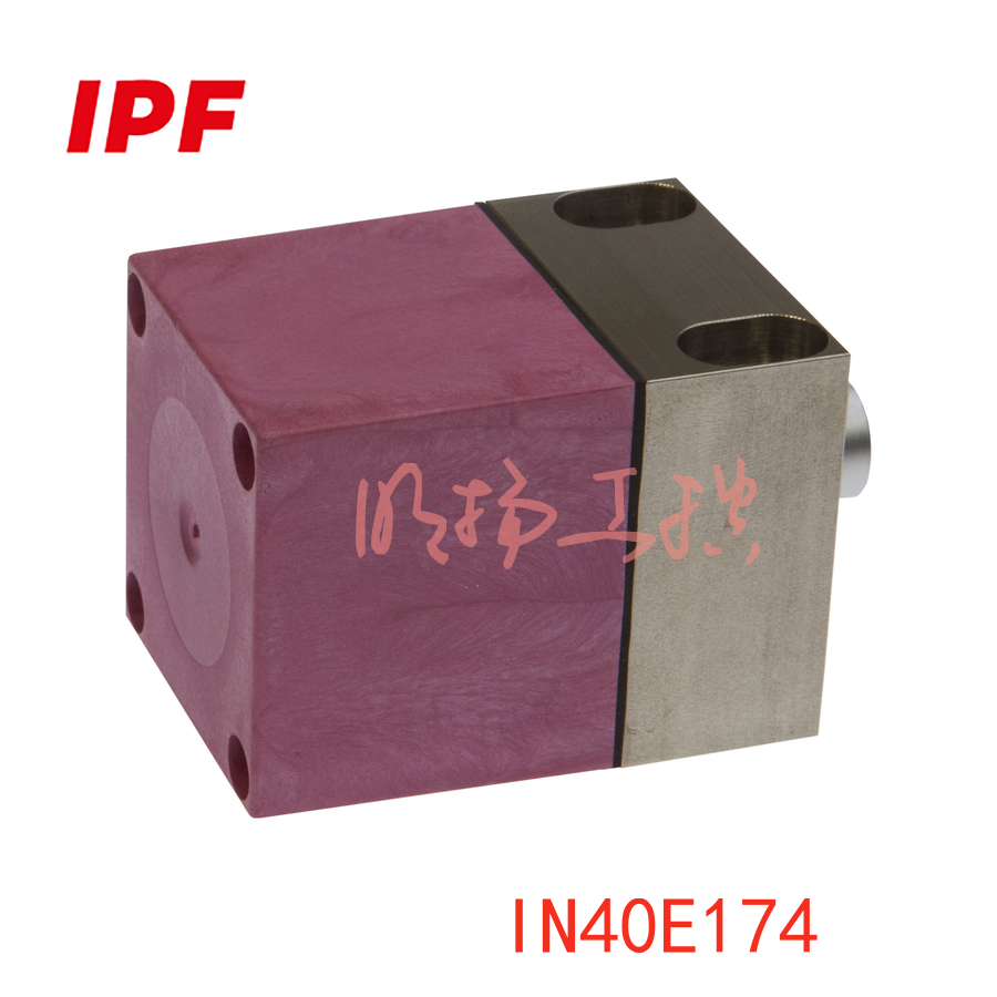 IPF IN40E174感应式传感器 | 40x66非嵌 | 放大器连接